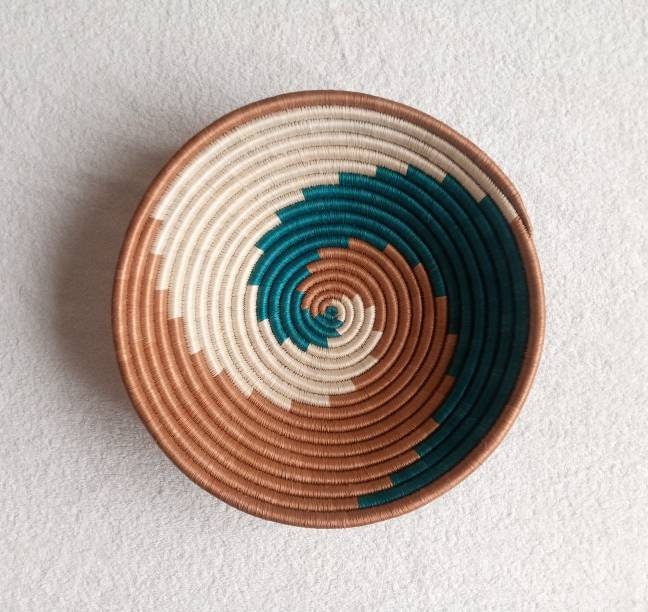 12" Large African wall basket, Home Decor basket, Wicker wall art, African wall hanging, African woven basket, Rwanda Baskets, woven basket