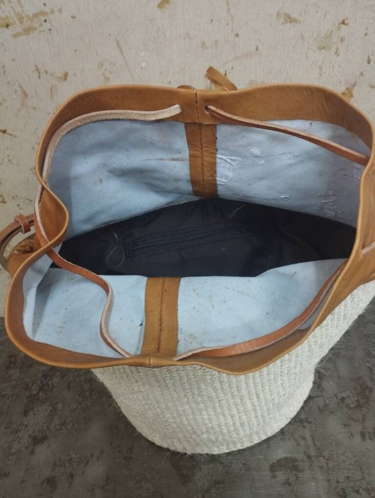 Handwoven kiondo hobo bag, Kiondo handbag, Woven handbag, Sisal bag, African handbag, Kenyan handbag, Handbag, Handmade bag, Maasai bag