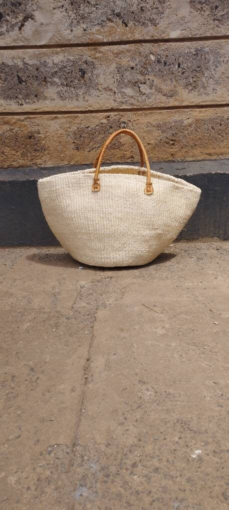 Large white Picnic bag, beach tote, Shopping bag, african shopper bag, Market bag, Woven bag, Sisal bag, African bag,Kenyan bag,Handmade bag