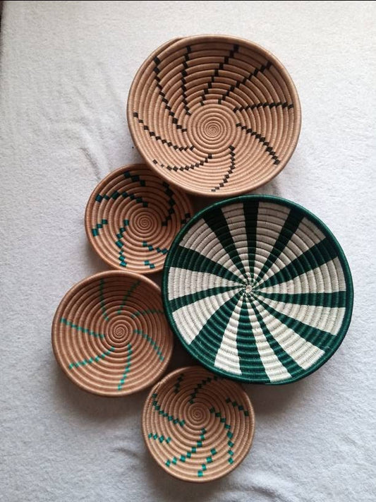 Set of 5 basket wall decor 12"-8"/ Boho wall art / wicker round bowl / Bohemian wall decor / Hanger wall plate/ wicker wall tray, Boho decor