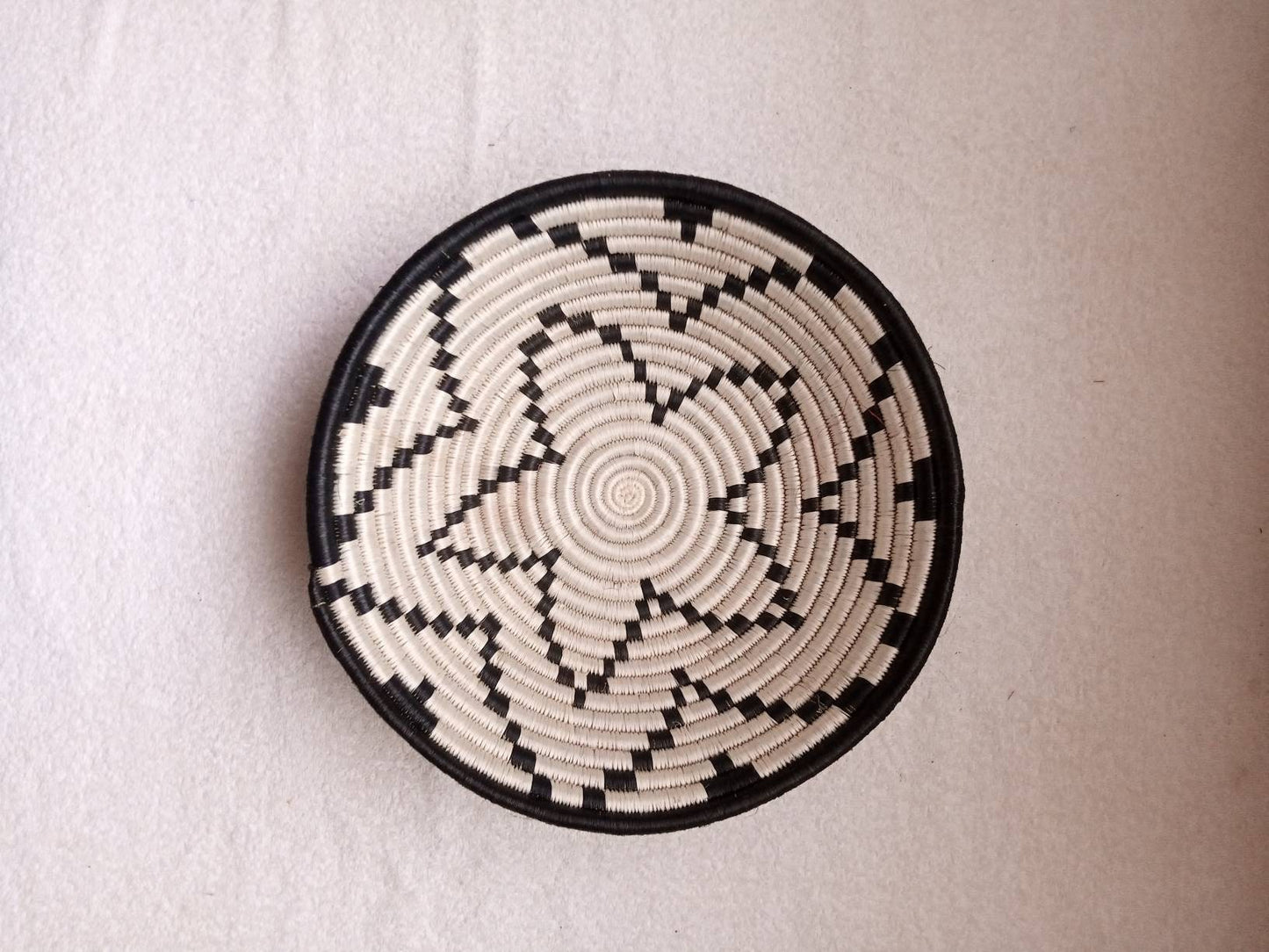 12" large wall baskets for hanging, sisal wall basket 5set, black woven basket wall art, white boho wall baskets,black and white woven plate