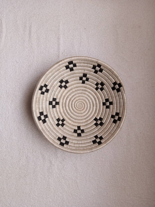 12" Large African wall basket, Home Decor basket, Wicker wall art, African wall hanging, African woven basket, Rwanda Baskets, Black & white