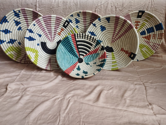 Set of 5 Wall baskets. Rwandese wall baskets / African wall decor / African mats / Wall Decor mats / Kenyan baskets/ African wall basket set