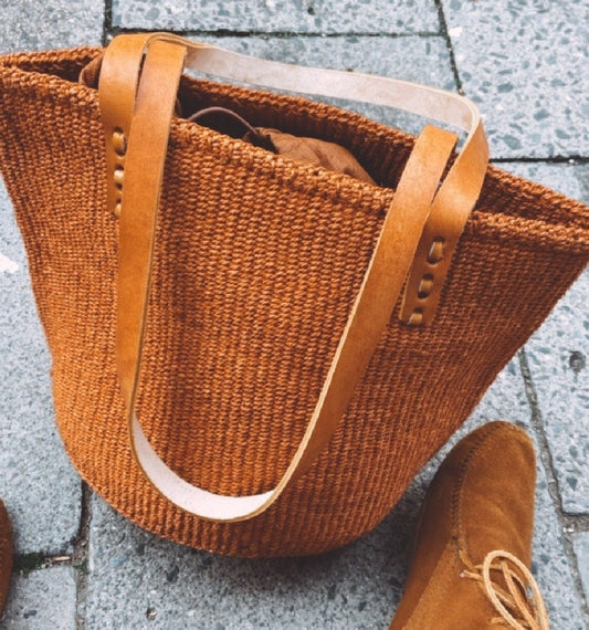 Beach bag, burnt orange kiondo bag, Handwoven Market Basket, African home decor basket, summer basket bags, woven shopper bag, boho bag