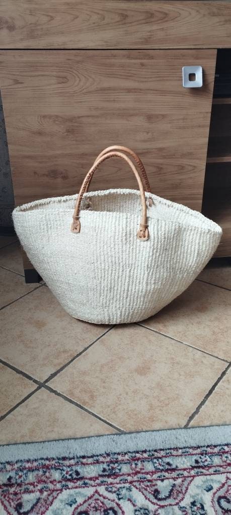 Large white Picnic bag, beach tote, Shopping bag, african shopper bag, Market bag, Woven bag, Sisal bag, African bag,Kenyan bag,Handmade bag